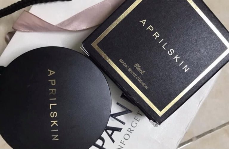 Review phấn nước Aprilskin Black Magic Snow Cushion SPF50+ PA+++